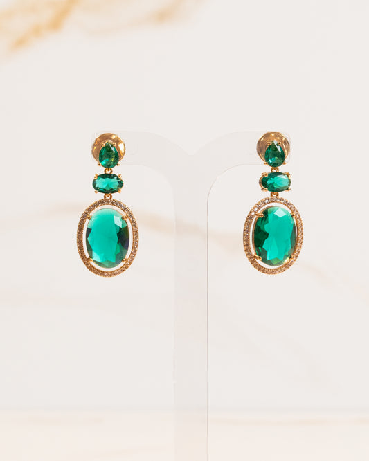 Brinco Geométrico Pedras Ovais e Gota Verde Esmeralda Cravejado Micro zircônias Cristal Banho Ouro 18K
