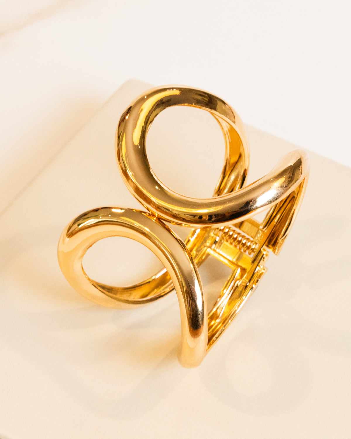 Max Bracelete Vazado Dourado