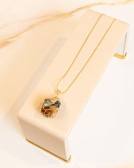 Colar Pingente Cesta com Pedras 7 Chakras Banho Ouro 18k