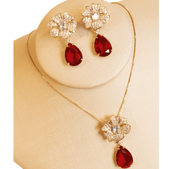 Conjunto Colar e Brincos Floral Gota Ouro