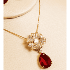Conjunto Colar e Brincos Floral Gota Ouro