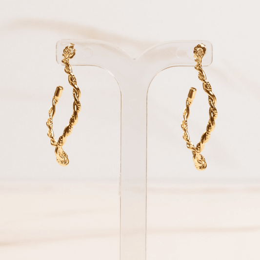 Argola Entrelaçada Ondulada Ouro